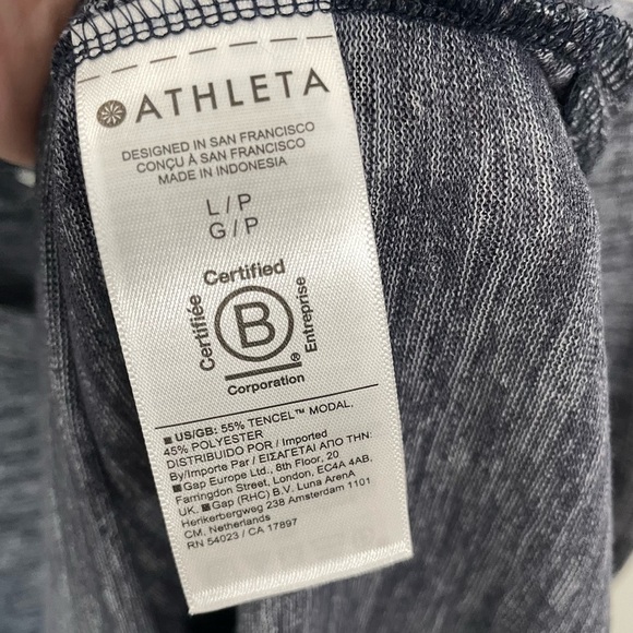ATHLETA Sleeveless Breezy Top Tank Size Large Petite Flint Heather Gray Navy.  3 - Picture 5 of 8